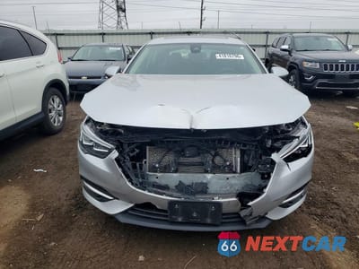 Piąte zdjęcie samochodu w środku: 2018 BUICK REGAL ESSENCE VIN:W04GR6SX9J1099487 - miniatura