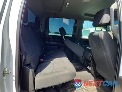 Zdjęcie 11 z 14 samochodu: 2022 CHEVROLET SILVERADO K2500 CUSTOM VIN:2GC4YME74N1231616 - miniatura