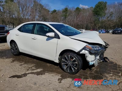 Czwarte zdjęcie samochodu z boku: 2018 TOYOTA COROLLA XSE VIN:5YFBURHE5JP763222 - miniatura