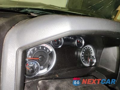 Zdjęcie 9 z 12 samochodu: 2014 RAM 2500 SLT VIN:3C6UR5ML6EG229737 - miniatura