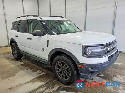 Czwarte zdjęcie samochodu z boku: 2021 FORD BRONCO SPORT BIG BEND VIN:3FMCR9B62MRA16078 - miniatura