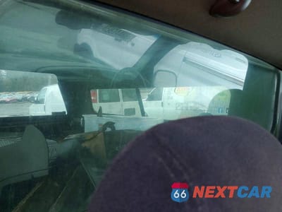 Zdjęcie 10 z 11 samochodu: 2001 CHEVROLET SILVERADO K2500 HEAVY DUTY VIN:1GCHK24U51E345406 - miniatura