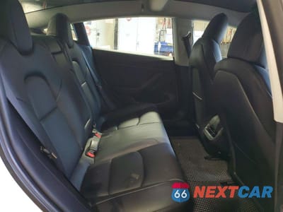 Zdjęcie 10 z 11 samochodu: 2022 TESLA MODEL 3 VIN:5YJ3E1EB9NF240848 - miniatura