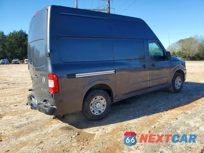 Trzecie zdjęcie samochodu z tyłu: 2019 NISSAN NV 2500 HD SV VIN:1N6BF0LY2KN810998 - miniatura