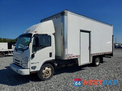 2021 ISUZU NPR HD DELIVERY TRUCK 54DC4W1D6MS206662 - główne zdjęcie licytacji z USA - miniatura