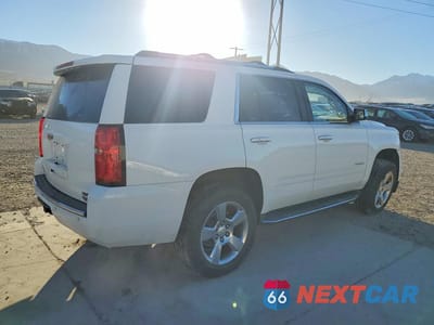 Trzecie zdjęcie samochodu z tyłu: 2018 CHEVROLET TAHOE K1500 PREMIER VIN:1GNSKCKC3JR249960 - miniatura
