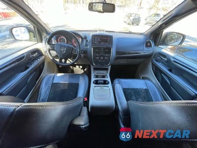 Zdjęcie 9 z 14 samochodu: 2018 DODGE GRAND CARAVAN SXT VIN:2C4RDGCG5JR266151 - miniatura