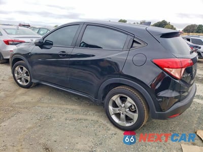 Drugie zdjęcie samochodu z przodu: 2017 HONDA HR-V LX VIN:3CZRU5H31HG703860 - miniatura