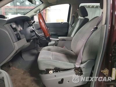 Zdjęcie 7 z 13 samochodu: 2005 DODGE DURANGO SLT VIN:1D4HB48N75F578544 - miniatura