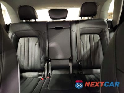 Zdjęcie 10 z 12 samochodu: 2018 AUDI Q5 PRESTIGE VIN:WA1CNAFY0J2222913 - miniatura