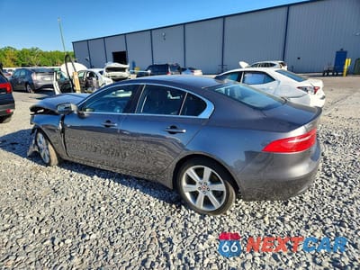 Drugie zdjęcie samochodu z przodu: 2019 JAGUAR XE PREMIUM VIN:SAJAJ4FX9KCP46768 - miniatura