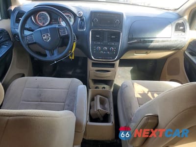 Zdjęcie 8 z 13 samochodu: 2013 DODGE GRAND CARAVAN SE VIN:2C4RDGBG2DR693003 - miniatura