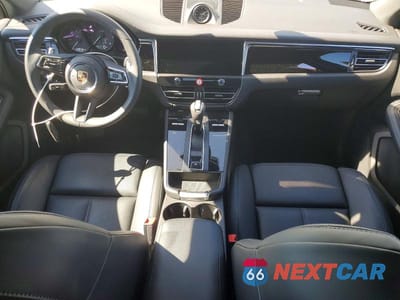 Zdjęcie 8 z 13 samochodu: 2024 PORSCHE MACAN BASE VIN:WP1AA2A52RLB03857 - miniatura