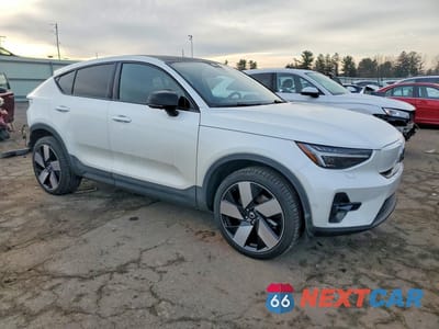 Czwarte zdjęcie samochodu z boku: 2023 VOLVO C40 RECHARGE ULTIMATE VIN:YV4ED3GM1P2053970 - miniatura