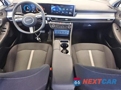 Zdjęcie 8 z 13 samochodu: 2025 HYUNDAI SONATA SEL VIN:KMHL64JA6SA464462 - miniatura