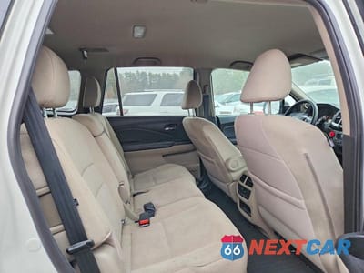 Zdjęcie 11 z 12 samochodu: 2018 HONDA PILOT EX VIN:5FNYF6H33JB032477 - miniatura