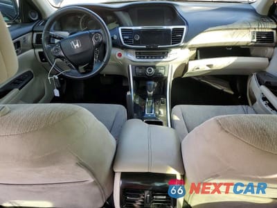 Zdjęcie 8 z 12 samochodu: 2014 HONDA ACCORD PLUG-IN HYBRID VIN:JHMCR5F72EC000509 - miniatura