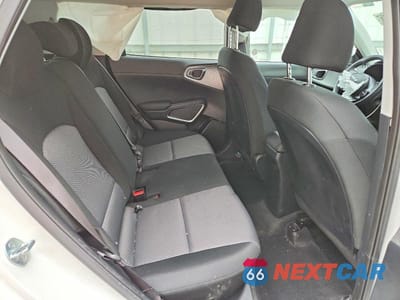 Zdjęcie 11 z 14 samochodu: 2024 KIA SOUL LX VIN:KNDJ23AU1R7233536 - miniatura