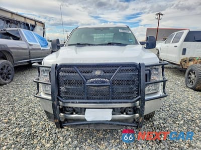 Piąte zdjęcie samochodu w środku: 2021 FORD F250 SUPER DUTY FLATBED TRUCK VIN:1FT7W2B63MEC69774 - miniatura