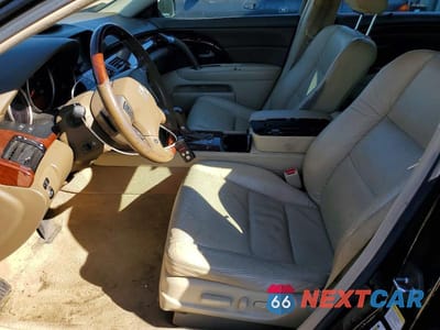 Zdjęcie 7 z 11 samochodu: 2010 ACURA RL VIN:JH4KB2F67AC000330 - miniatura