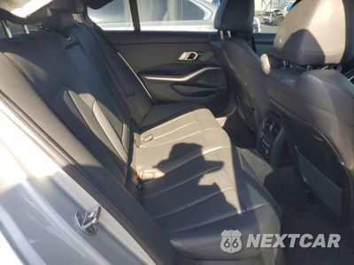 Zdjęcie 10 z 13 samochodu: 2019 BMW 330I VIN:WBA5R1C5XKAK09328 - miniatura