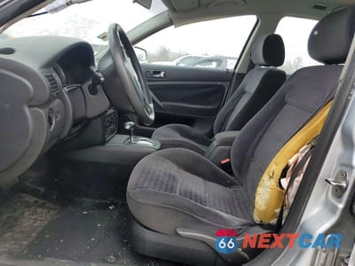 Zdjęcie 7 z 11 samochodu: 2002 VOLKSWAGEN PASSAT GLS VIN:WVWPD63B02P181971 - miniatura