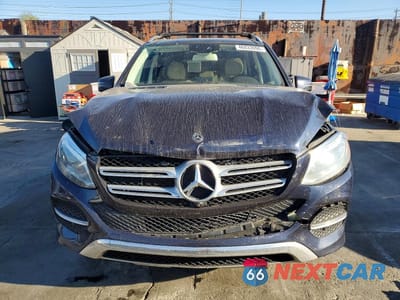 Piąte zdjęcie samochodu w środku: 2019 MERCEDES-BENZ GLE 400 4MATIC VIN:4JGDA5GB1KB212721 - miniatura