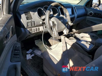 Zdjęcie 8 z 11 samochodu: 2012 TOYOTA TACOMA PRERUNNER V6 VIN:3TMJU4GN6CM131212 - miniatura