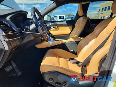 Zdjęcie 7 z 12 samochodu: 2018 VOLVO XC90 T6 VIN:YV4A22PK2J1324707 - miniatura