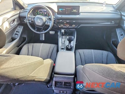 Zdjęcie 8 z 12 samochodu: 2025 HONDA ACCORD HYBRID SPORT VIN:1HGCY2F50SA008182 - miniatura
