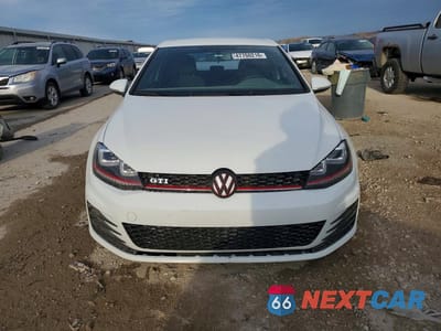 Piąte zdjęcie samochodu w środku: 2016 VOLKSWAGEN GTI S VIN:3VWYT7AU3GM035107 - miniatura