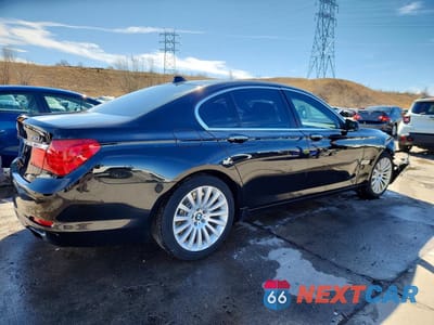 Trzecie zdjęcie samochodu z tyłu: 2012 BMW 750 XI VIN:WBAKC6C5XCC396304 - miniatura