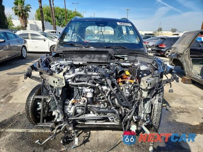 Piąte zdjęcie samochodu w środku: 2025 VOLVO XC90 CORE VIN:YV4H60PJ0S1322650 - miniatura