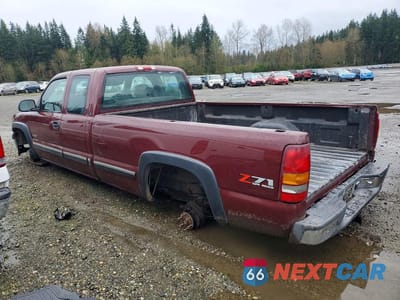 Drugie zdjęcie samochodu z przodu: 2001 CHEVROLET SILVERADO K1500 VIN:1GCEK19T21E291835 - miniatura