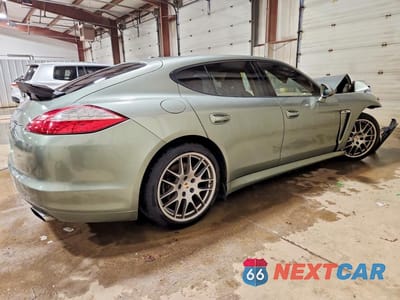 Trzecie zdjęcie samochodu z tyłu: 2012 PORSCHE PANAMERA 2 VIN:WP0AA2A73CL017497 - miniatura