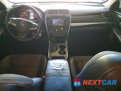 Zdjęcie 8 z 12 samochodu: 2016 TOYOTA CAMRY SE VIN:4T1BF1FKXGU117783 - miniatura