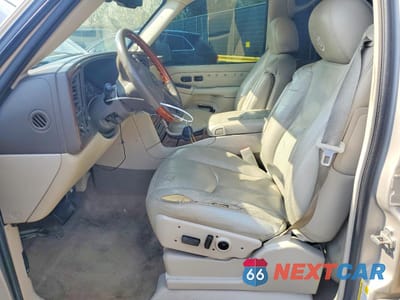 Zdjęcie 7 z 13 samochodu: 2006 CADILLAC ESCALADE ESV VIN:3GYFK66NX6G212736 - miniatura