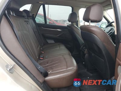 Zdjęcie 11 z 12 samochodu: 2014 BMW X5 XDRIVE35I VIN:5UXKR0C57E0K45499 - miniatura