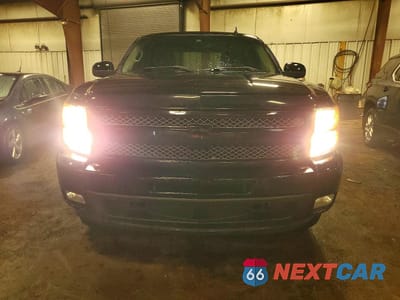 Piąte zdjęcie samochodu w środku: 2011 CHEVROLET SILVERADO K1500 LTZ VIN:3GCPKTE39BG164049 - miniatura