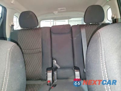 Zdjęcie 10 z 13 samochodu: 2019 NISSAN ROGUE S VIN:5N1AT2MT0KC717300 - miniatura