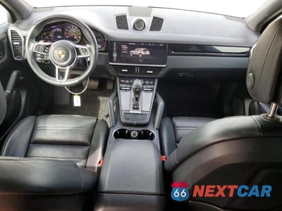 Zdjęcie 8 z 14 samochodu: 2019 PORSCHE CAYENNE VIN:WP1AA2AY2KDA00805 - miniatura