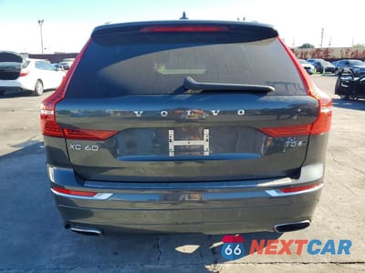 Zdjęcie 6 z 11 samochodu: 2018 VOLVO XC60 T5 INSCRIPTION VIN:YV4102RL3J1023861 - miniatura