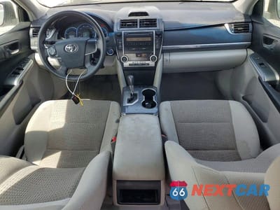 Zdjęcie 8 z 11 samochodu: 2012 TOYOTA CAMRY HYBRID LE VIN:4T1BD1FK5CU030812 - miniatura