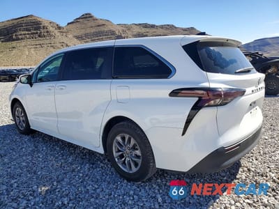 Drugie zdjęcie samochodu z przodu: 2023 TOYOTA SIENNA LE 8-PASSENGER VIN:5TDKRKEC8PS163984 - miniatura