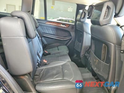 Zdjęcie 11 z 12 samochodu: 2015 MERCEDES-BENZ GL 550 4MATIC VIN:4JGDF7DE5FA551229 - miniatura