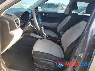 Zdjęcie 7 z 13 samochodu: 2022 HYUNDAI VENUE SEL VIN:KMHRC8A33NU200033 - miniatura