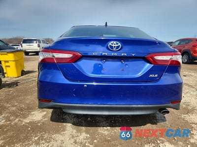 Zdjęcie 6 z 12 samochodu: 2018 TOYOTA CAMRY XLE VIN:4T1B11HK8JU537335 - miniatura