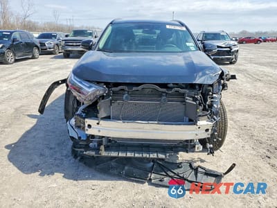 Piąte zdjęcie samochodu w środku: 2024 TOYOTA RAV4 XLE VIN:2T3P1RFV9RC421051 - miniatura