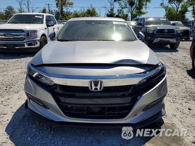 Piąte zdjęcie samochodu w środku: 2019 HONDA ACCORD EXL VIN:1HGCV1F53KA098026 - miniatura