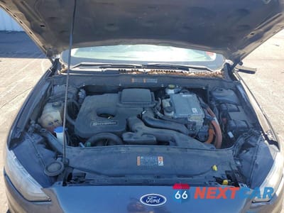 Zdjęcie 11 z 12 samochodu: 2018 FORD FUSION SE HYBRID VIN:3FA6P0LU7JR169847 - miniatura